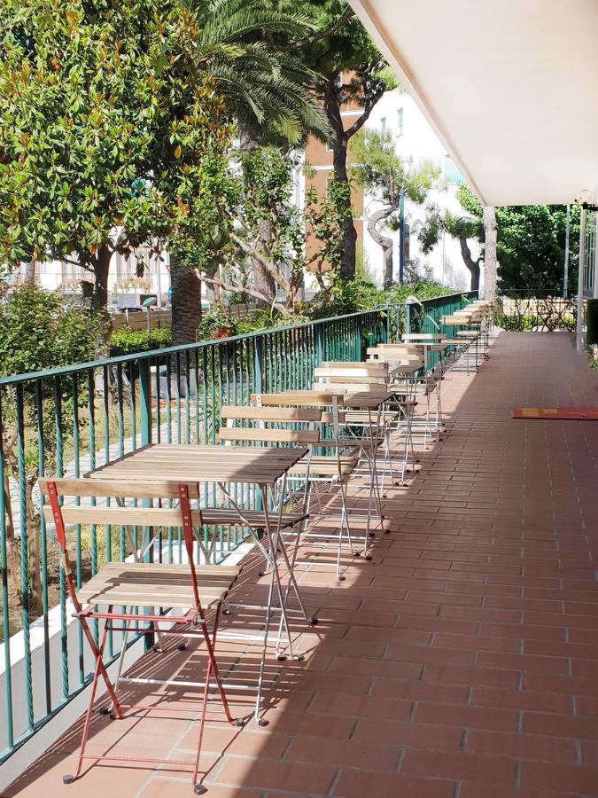 Hotel Blumen San Benedetto del Tronto Exterior foto