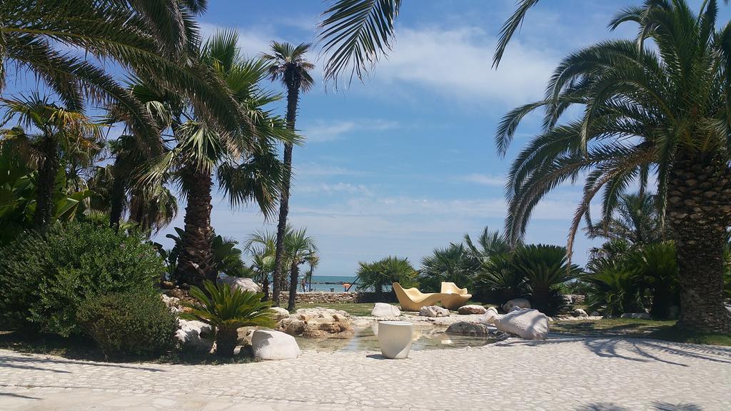 Hotel Blumen San Benedetto del Tronto Exterior foto