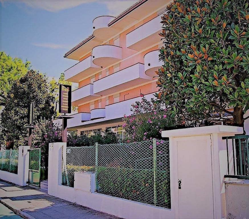 Hotel Blumen San Benedetto del Tronto Exterior foto